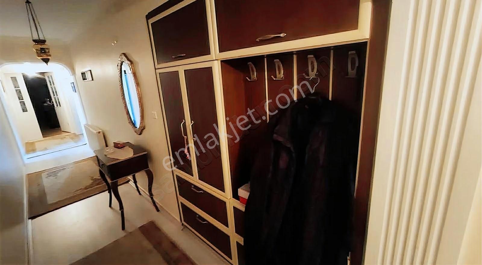 Ram Invest'ten Bahçelievler'de Eşyasız 200 M2 Kiralık 3+1 Daire - Görsel 16