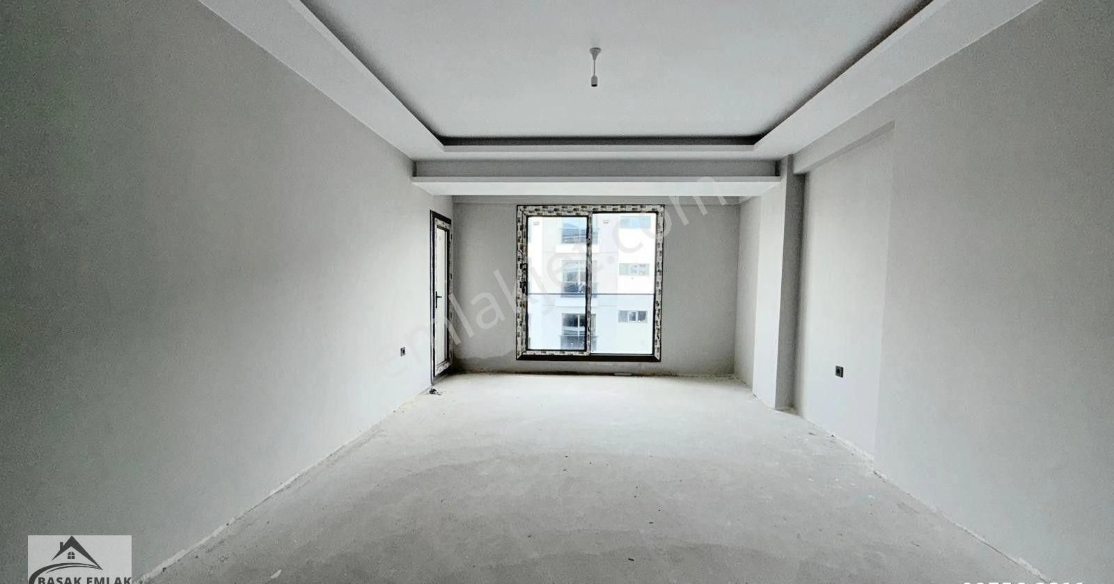 Bahçelievler Mahallesinde Site İçerisinde Satılık 2+1 Daire