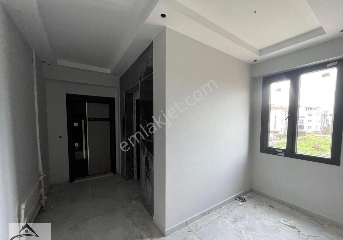 Başak Emlaktan Bahçelievler'de Satılık Sıfır 1+1 Daire - Görsel 10