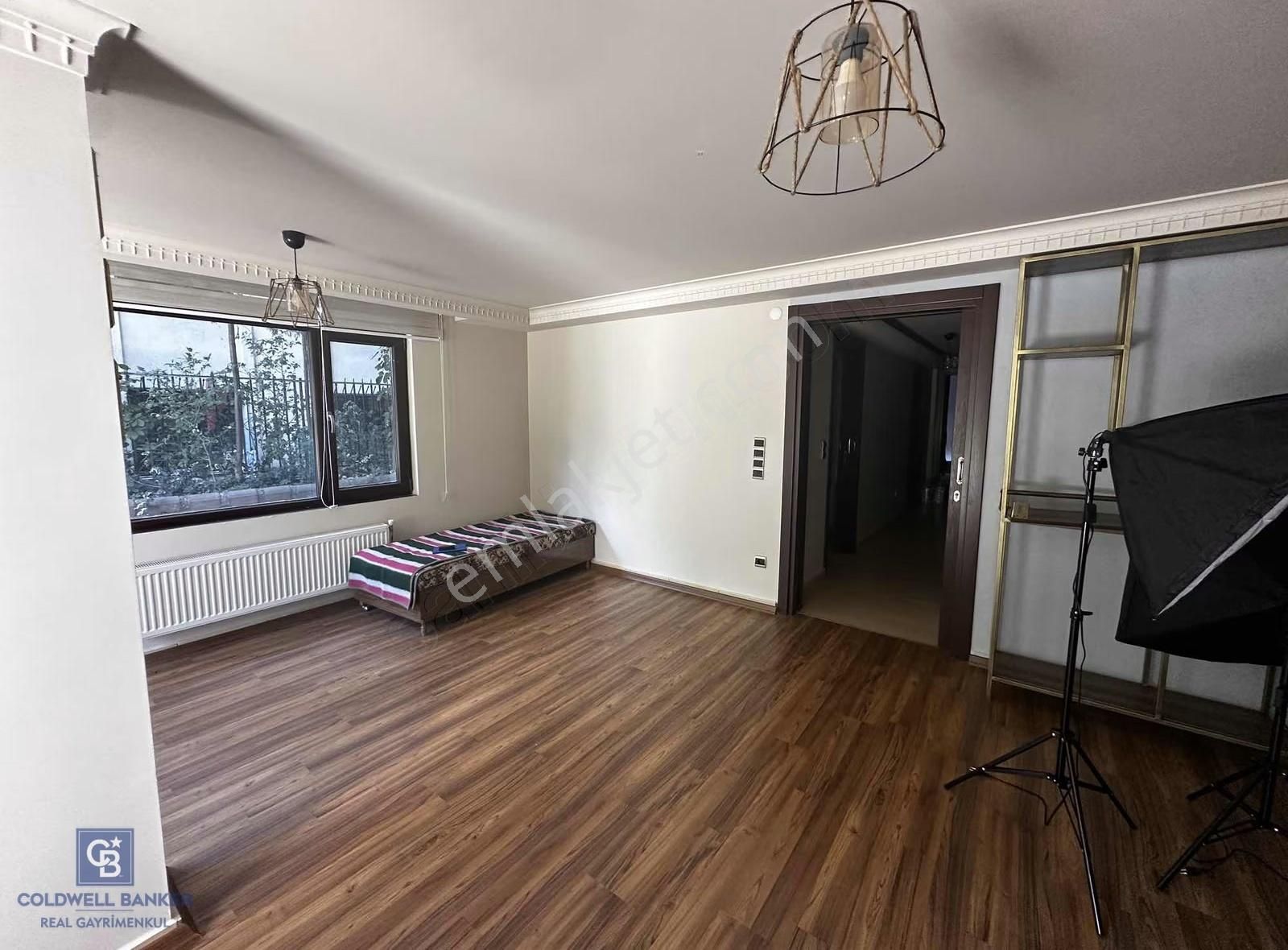 Acıbadem Yaprak Sokakta Keyifli Bahçekatı - Görsel 2