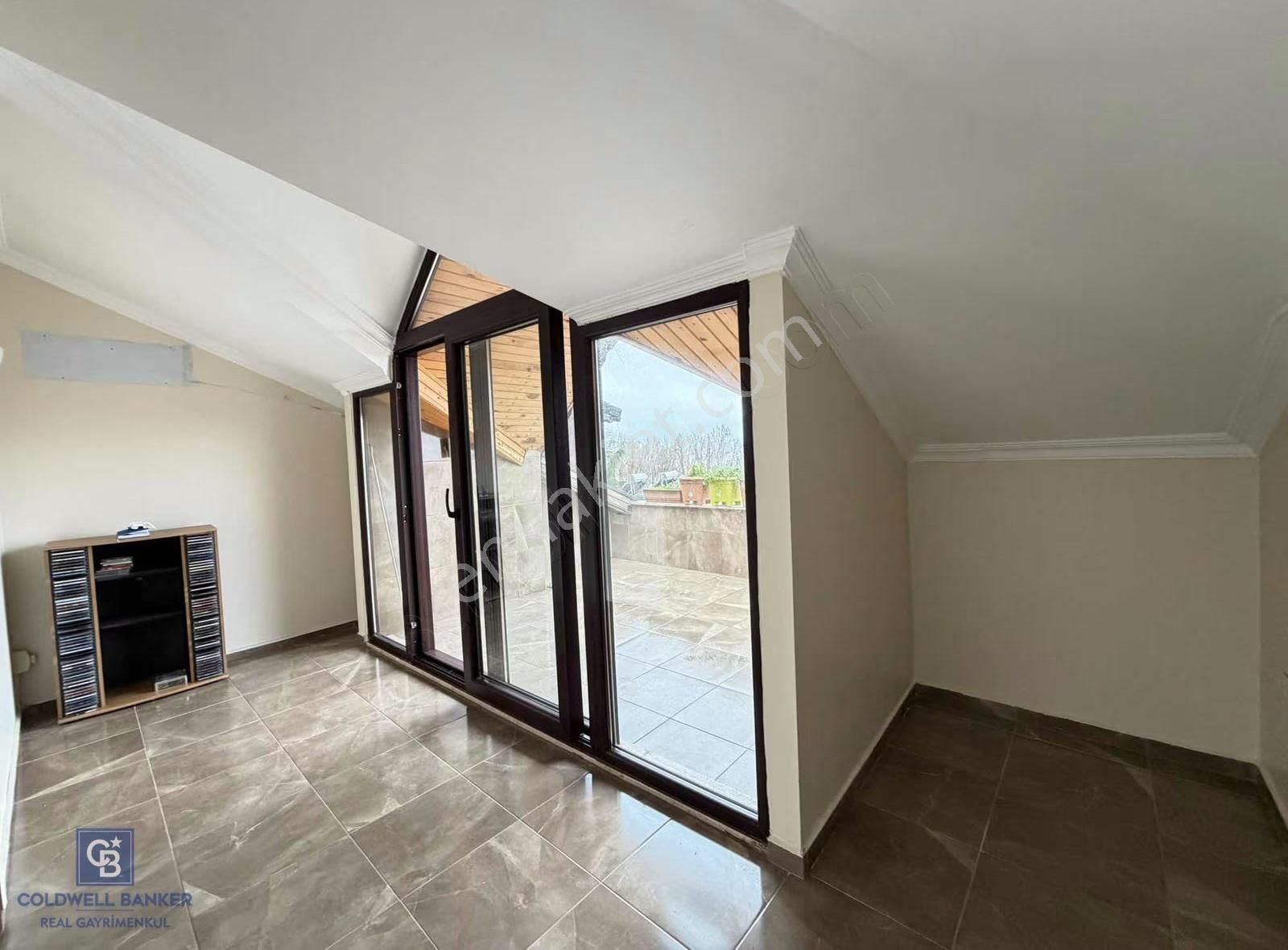 Acıbadem Sakinler 2004 Yapımı Bina 5+2 Teraslı Dubleks Kiralık - Görsel 31