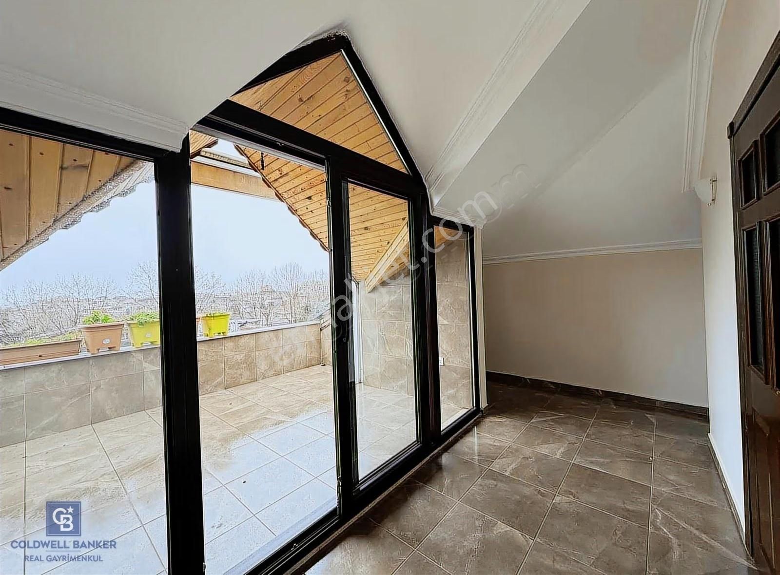 Acıbadem Sakinler 2004 Yapımı Bina 5+2 Teraslı Dubleks Kiralık - Görsel 15