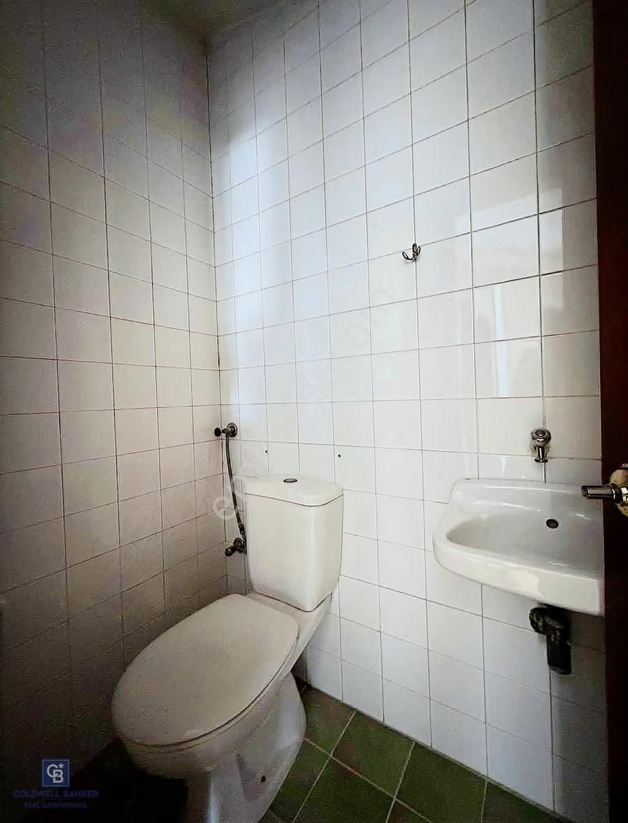 Acıbadem Zeamet Sokak İskanlı Katta Tek 3+2 Dubleks Daire - Görsel 7