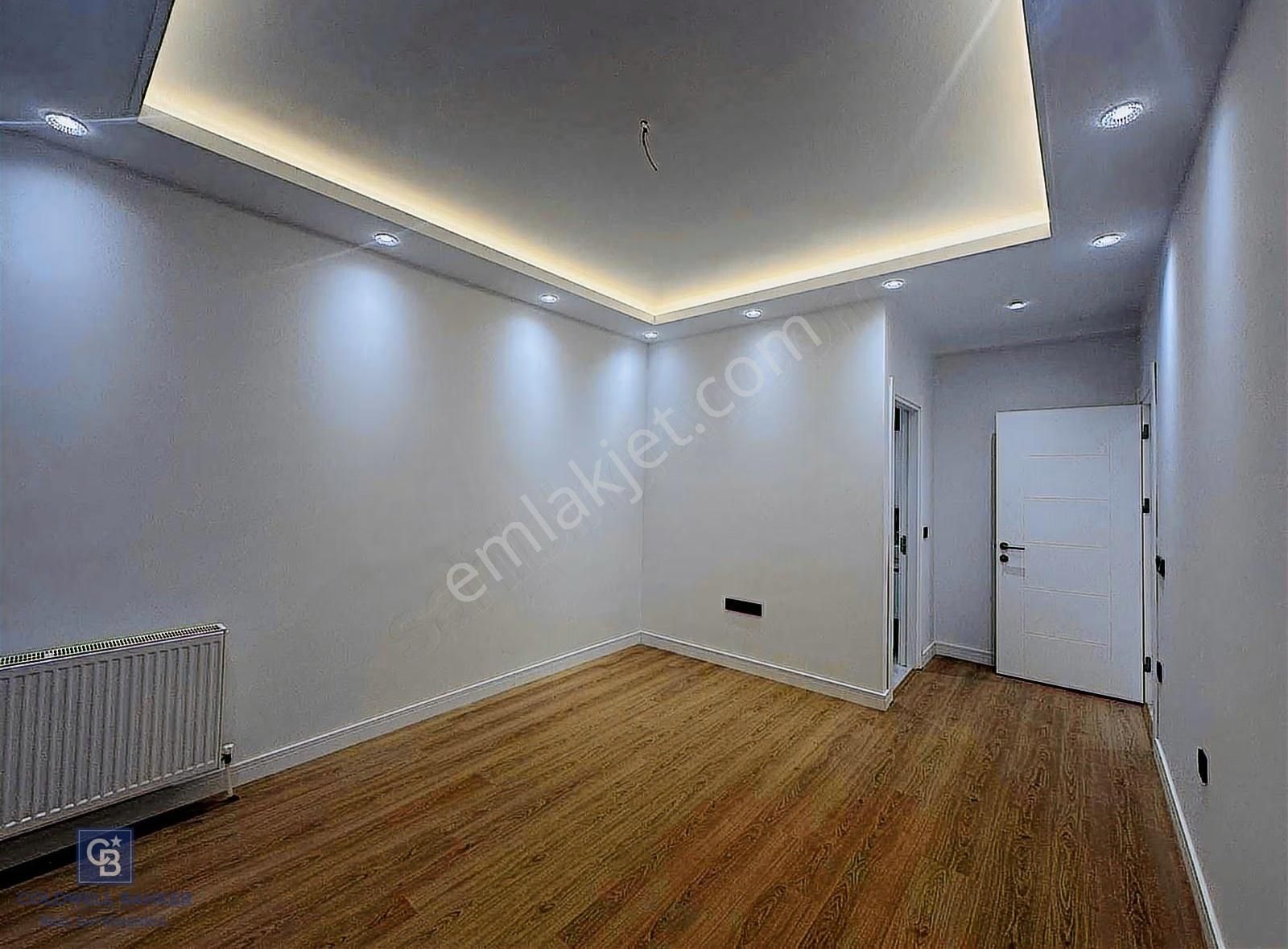 Acıbadem Nişantaşı 25 M2 Bahçe Kullanımlı 3+1 Satılık Bahçekatı - Görsel 3