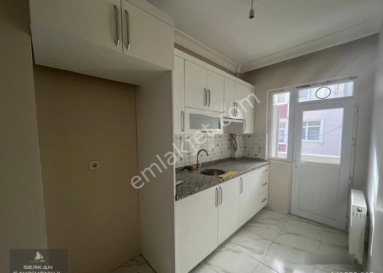Serkan Gayrimenkulden Bahçelievler Hürriyet Mahallesinde Yenievli Çfte Aileye Kiralık Daire