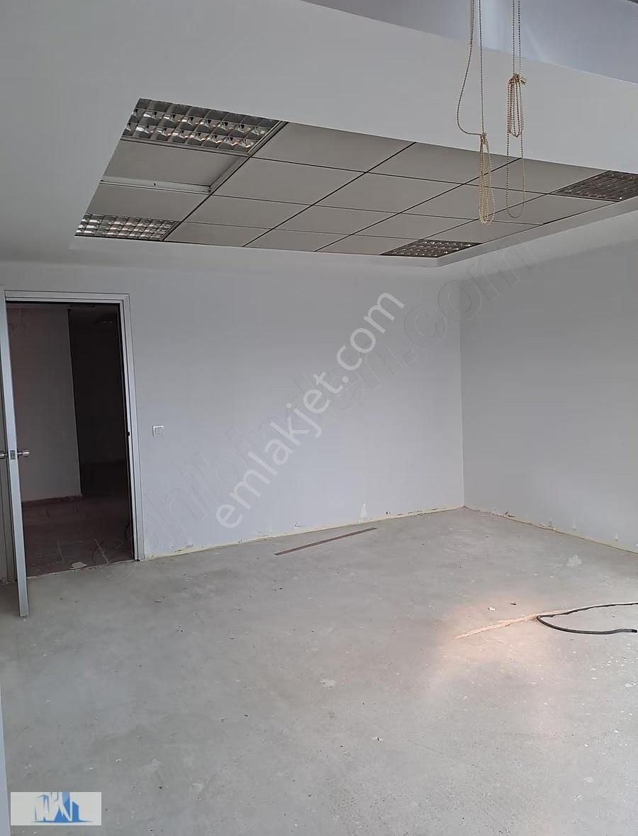 Hülya Emlak'tan: 200 M² Kiralık Ofis - Merkezi Konum - Görsel 4