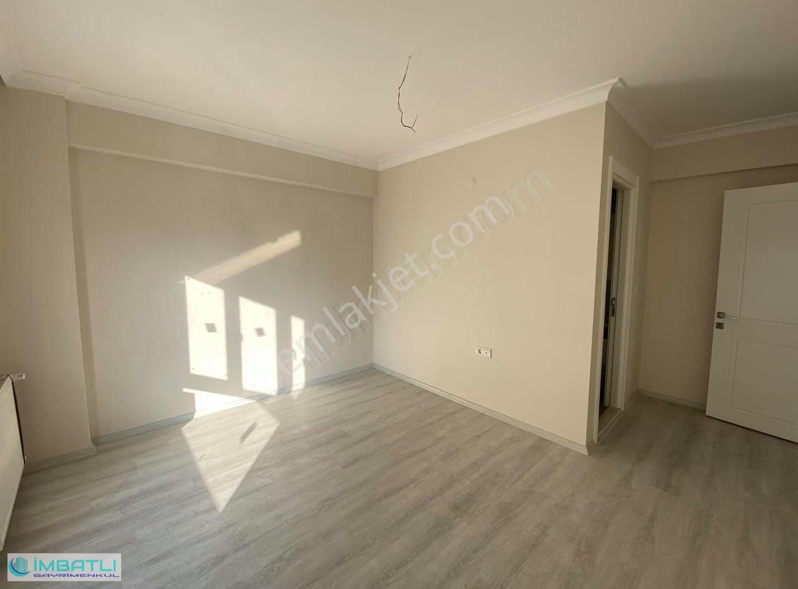 Yeni Girne Ve Anadolu Cd Yakını Sıfır 3+1 Daire - Görsel 2