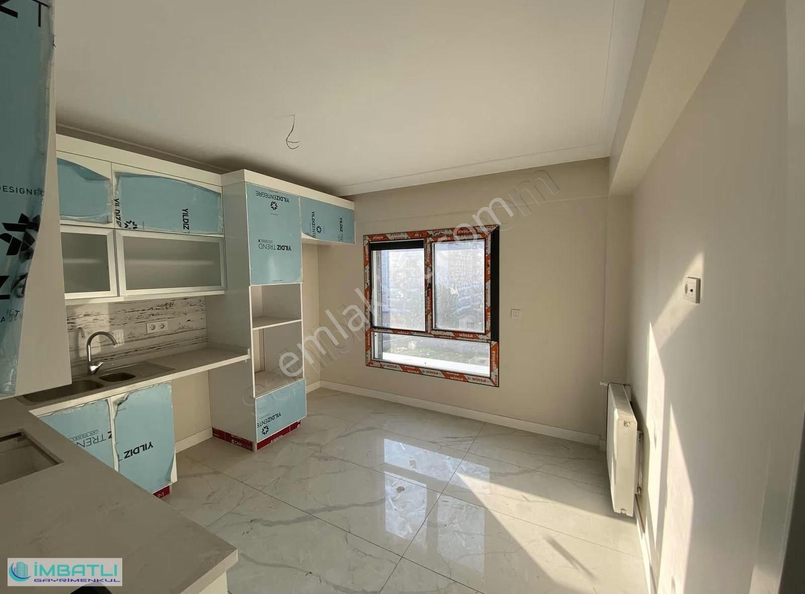 Yeni Girne Ve Anadolu Cd Yakını Sıfır 3+1 Daire