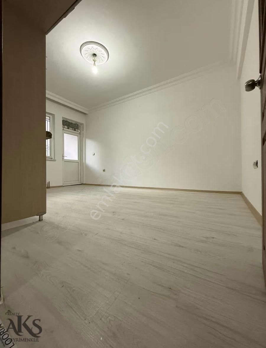 Gündoğdu Tramvaya Çok Yakın Kiralık Bakımlı 1+1 Yüksek Giriş - Görsel 7