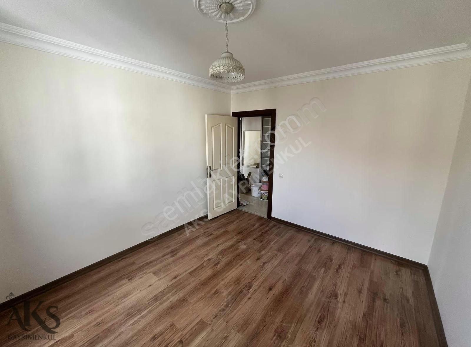 Konukseverde Köşe Cephe 2+1 110 M² Güney Doğu Krediye Uygun - Görsel 8