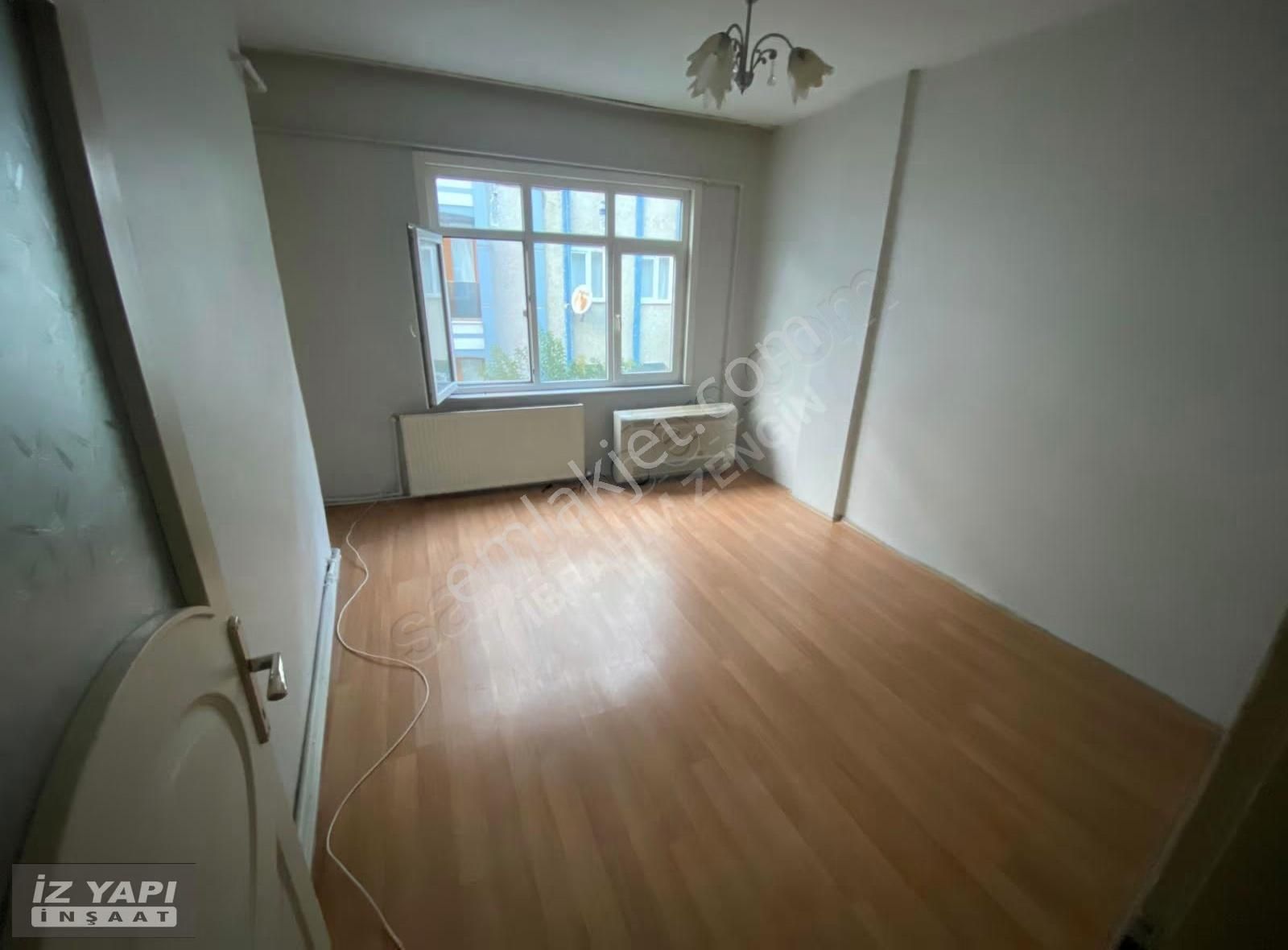 İz Yapı İnş.cebeci Mah.haseki Yakın Satılık Arakat Daire