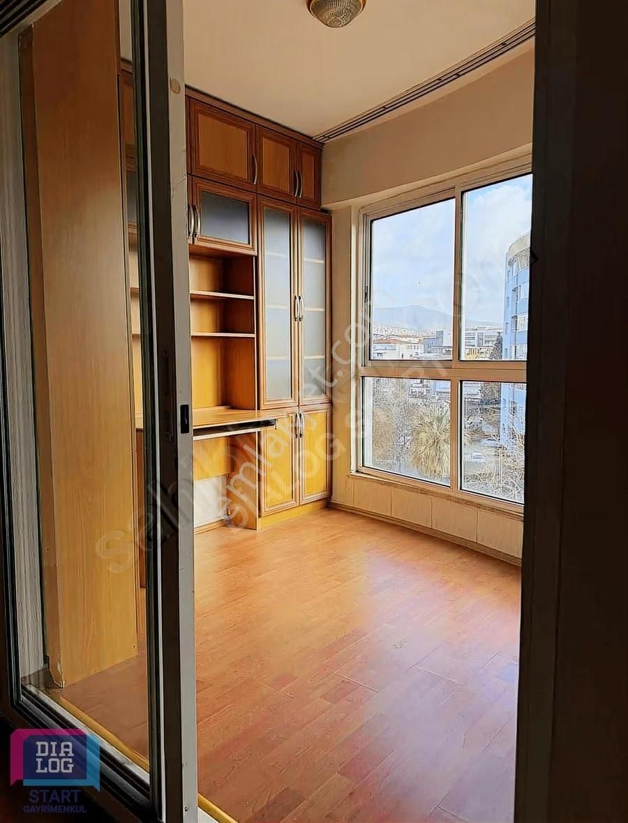 Bayraklı Mansuroğlu Merkezi Konumda Geniş Diare - Görsel 5