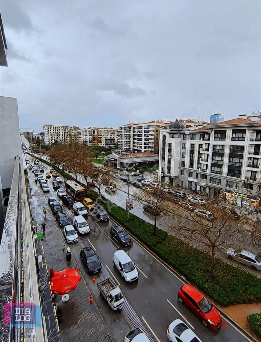 Bayraklı Manavkuyu Özel Tasarım Kiralık Daire - Görsel 6
