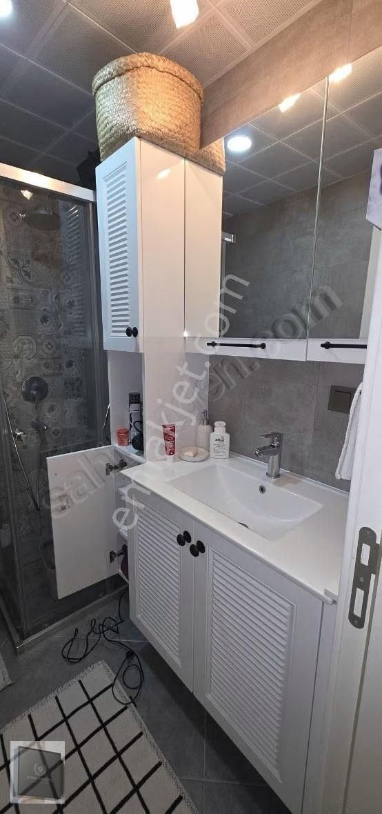 Karaali Havuzlu Sitede Eşyalı 1+1 Daire (2. Kat) - Görsel 12