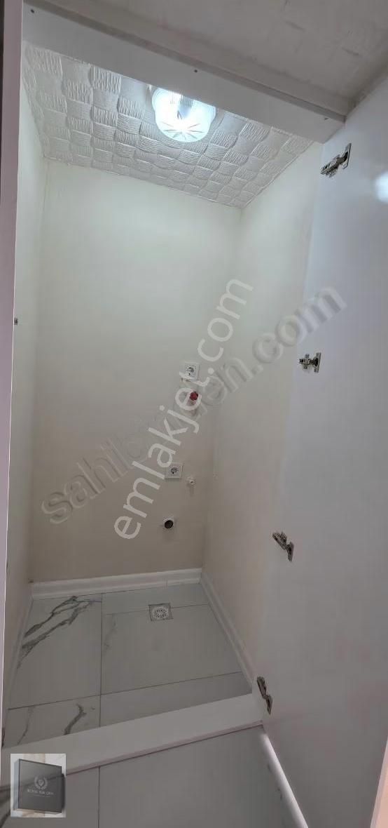 Işık Ofisten Dilşeker Mahallesi 3+1 Kapalı Mutfak Arakat - Görsel 16