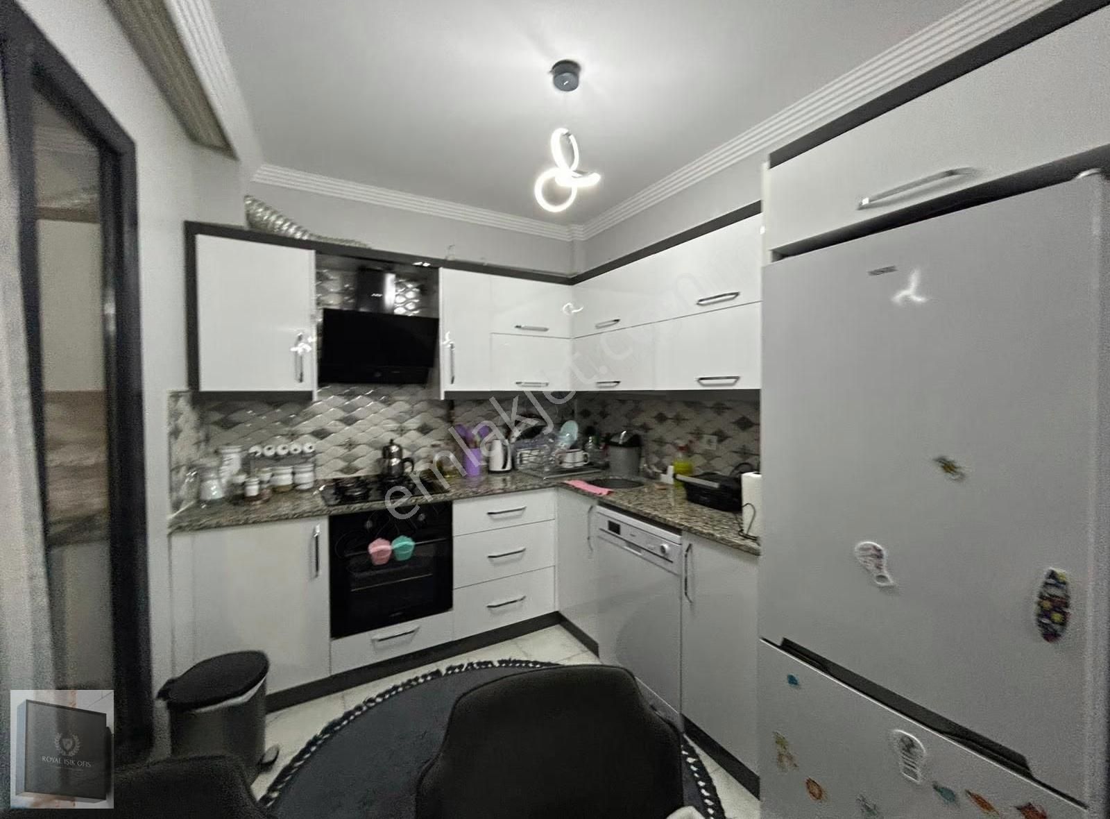 Barbaros Mah. 2+1, 85m² Kiralık Daire 20,000 Kira Getirili
