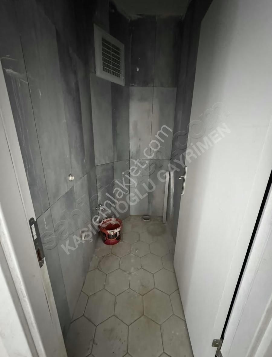 Sülüntepe Mahallesinde Satılık Teraslı Daire - Görsel 23