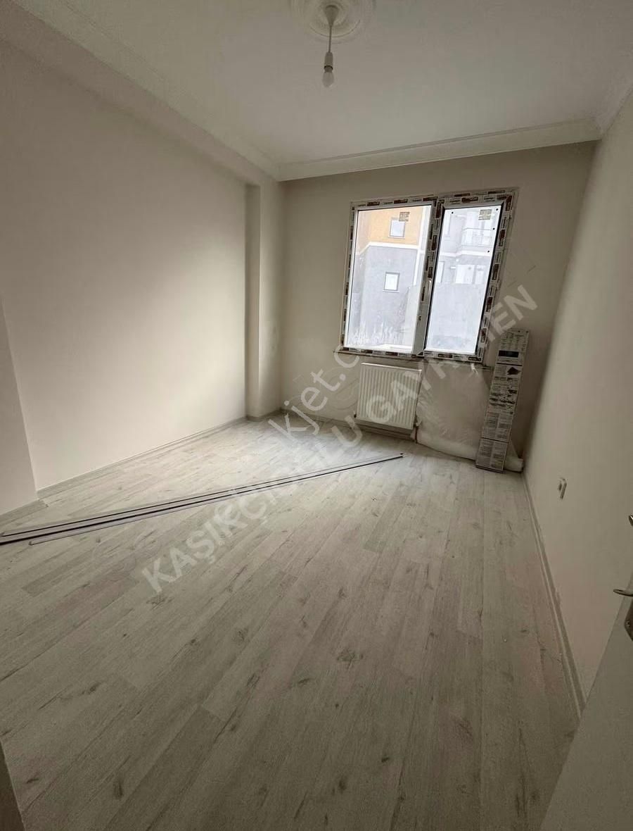 Sülüntepe Mahallesinde Satılık Teraslı Daire - Görsel 3