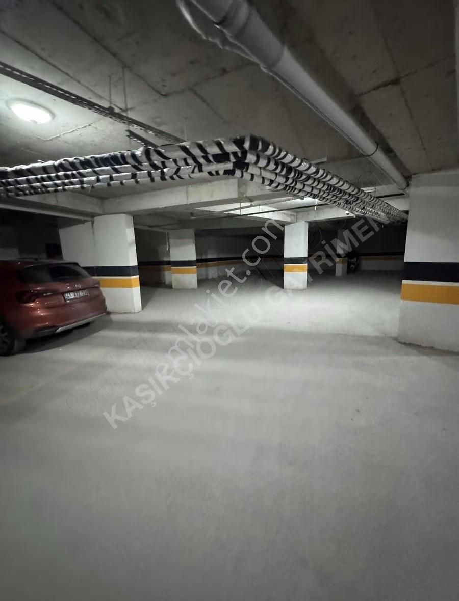 Sülüntepe Mahallesinde Satılık Teraslı Daire - Görsel 7