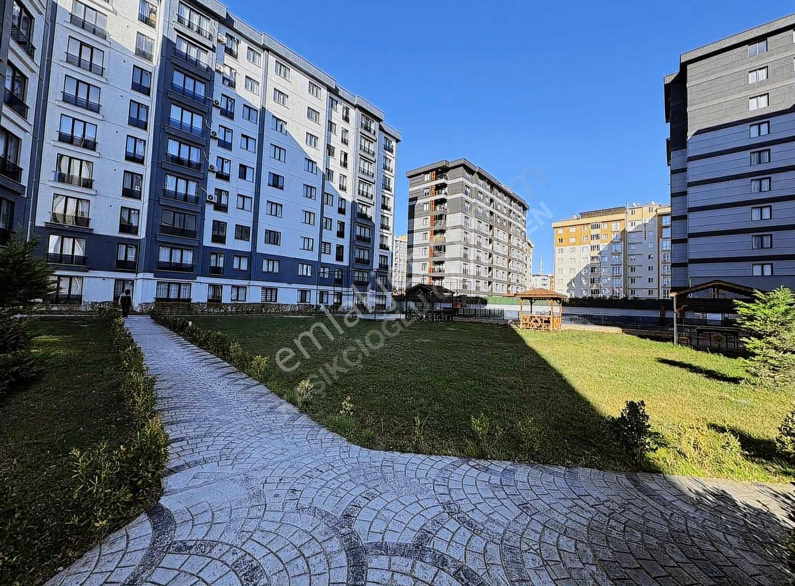 Omega Vitrin Sitesinde Kiralık 2+1 Daire - Görsel 5