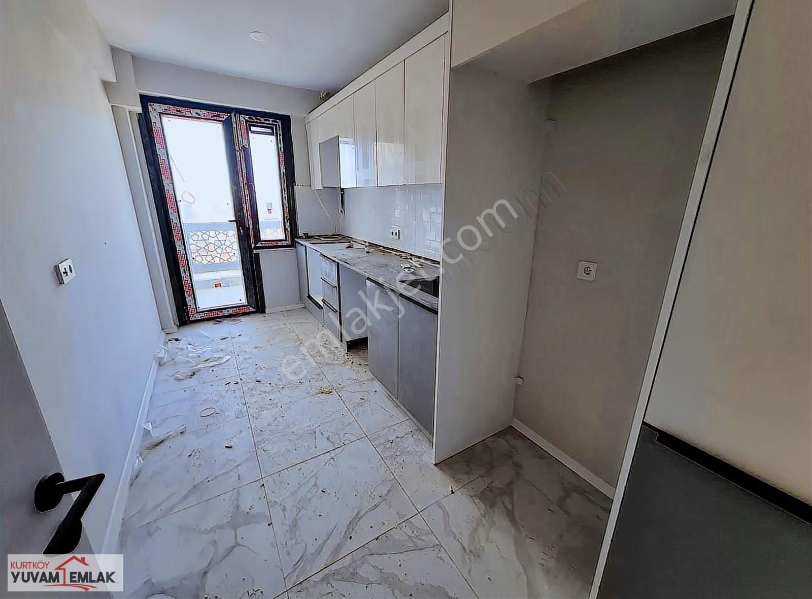 Maltepe Zümrüt Evler Deniz Manzaralı 2+1çok İyi Daire - Görsel 14