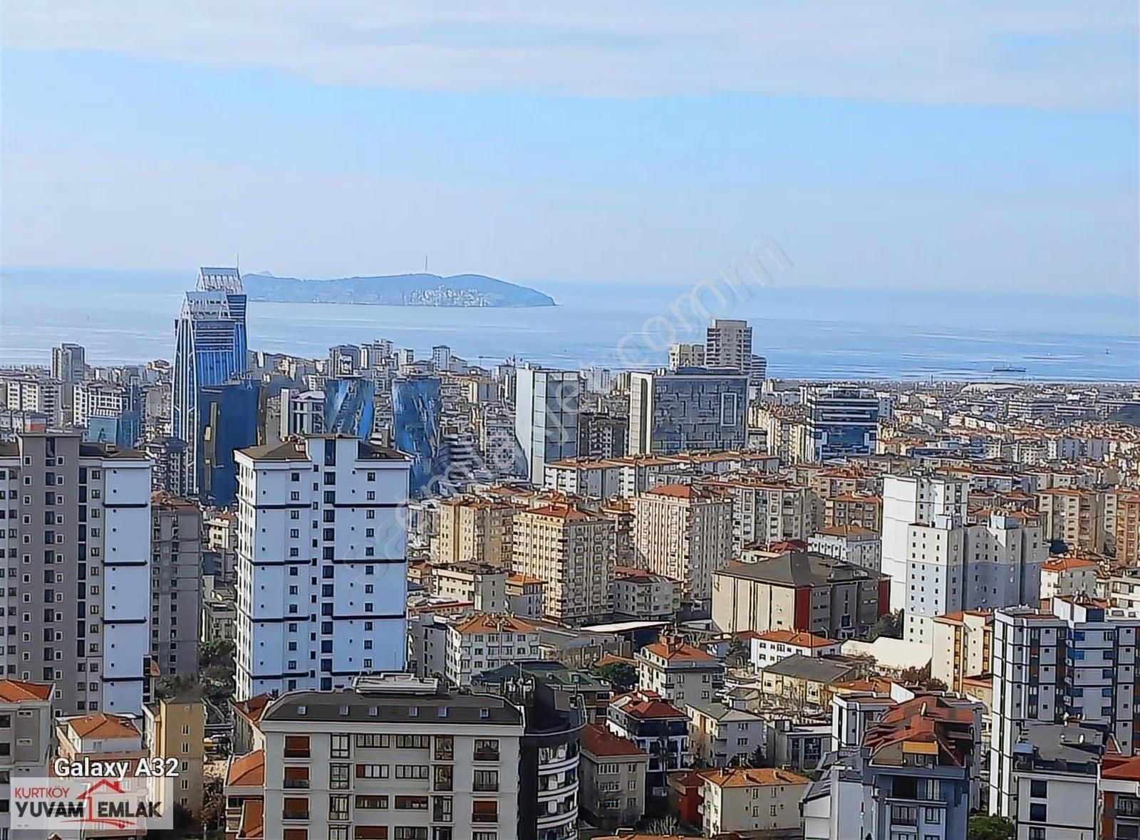 Maltepe Zümrüt Evler Derya Deniz Manralı Dubleks Daire