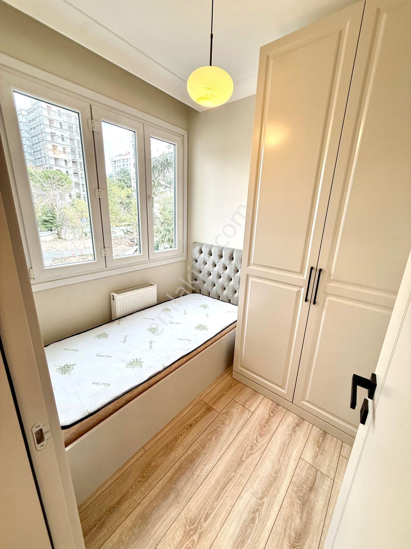 Erenköy'de Ömerpaşa Cadde Kesişiminde Mimari Tasarımlı Satılık 3+1 Daire - Görsel 17