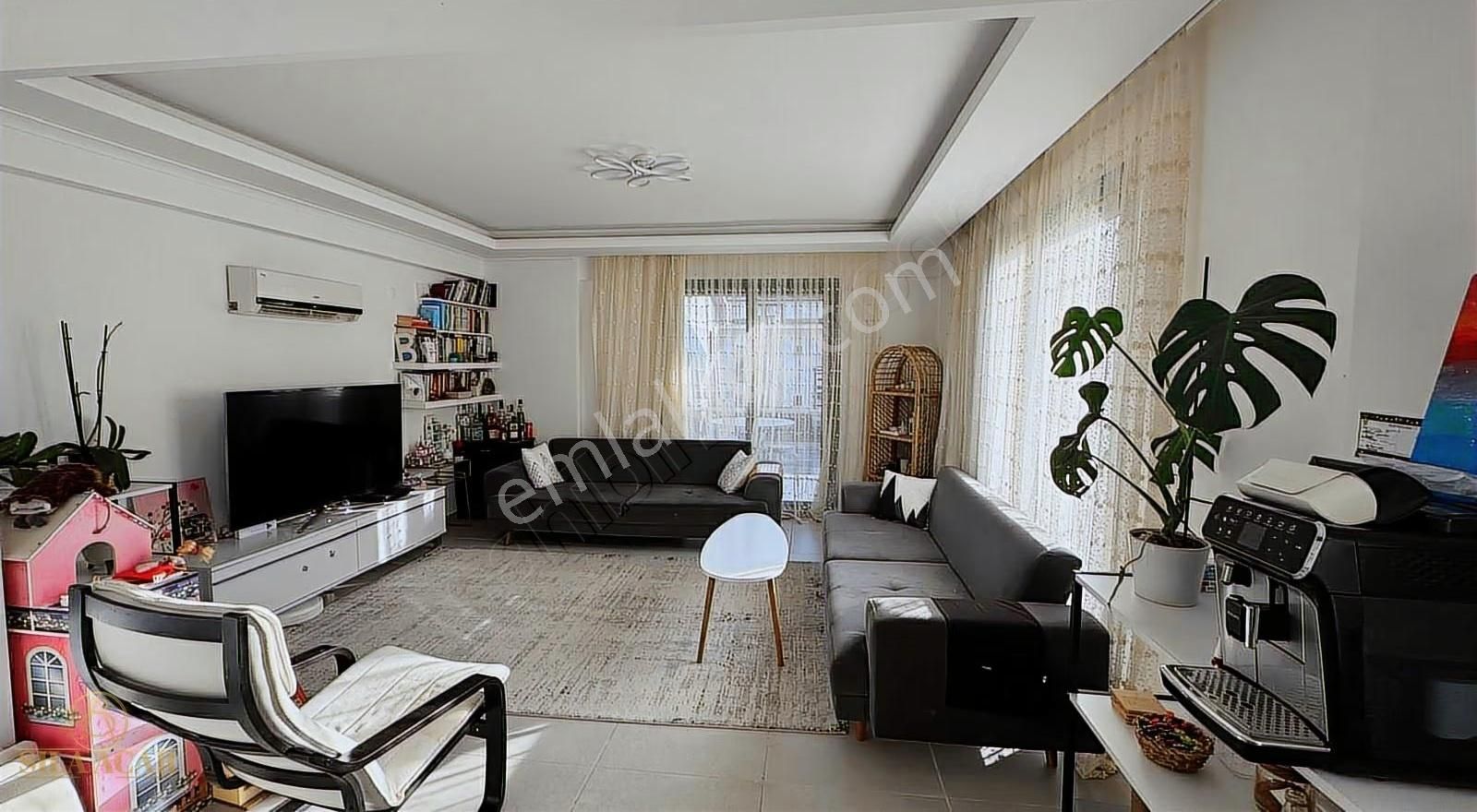 Sıla Acar'dan Foça Mahallesinde Satılık 3+1 Çatı Dubleks Daire