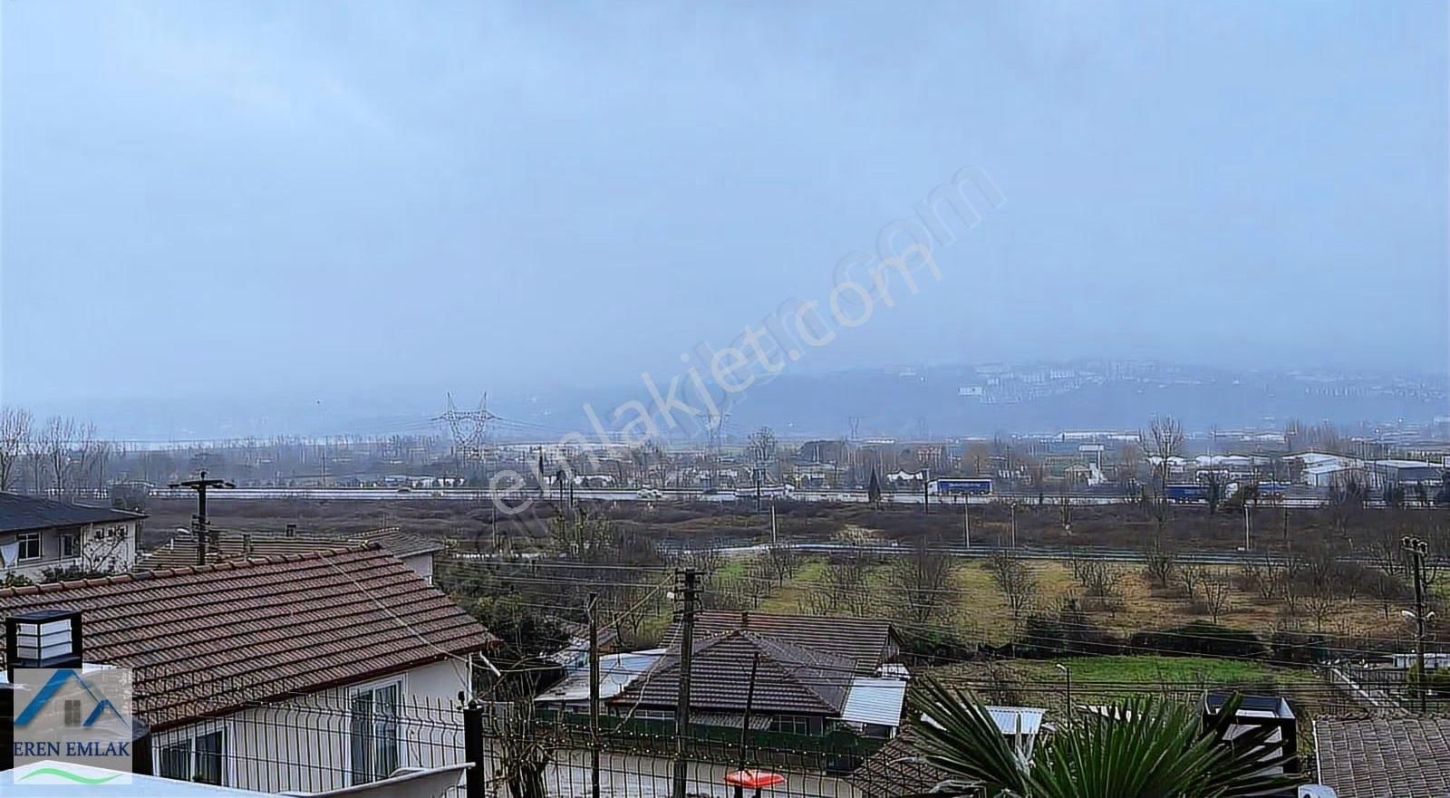 Arifiye 'de 531 M2 Arsa İçin Müstakil Dubleks Villa - Görsel 3