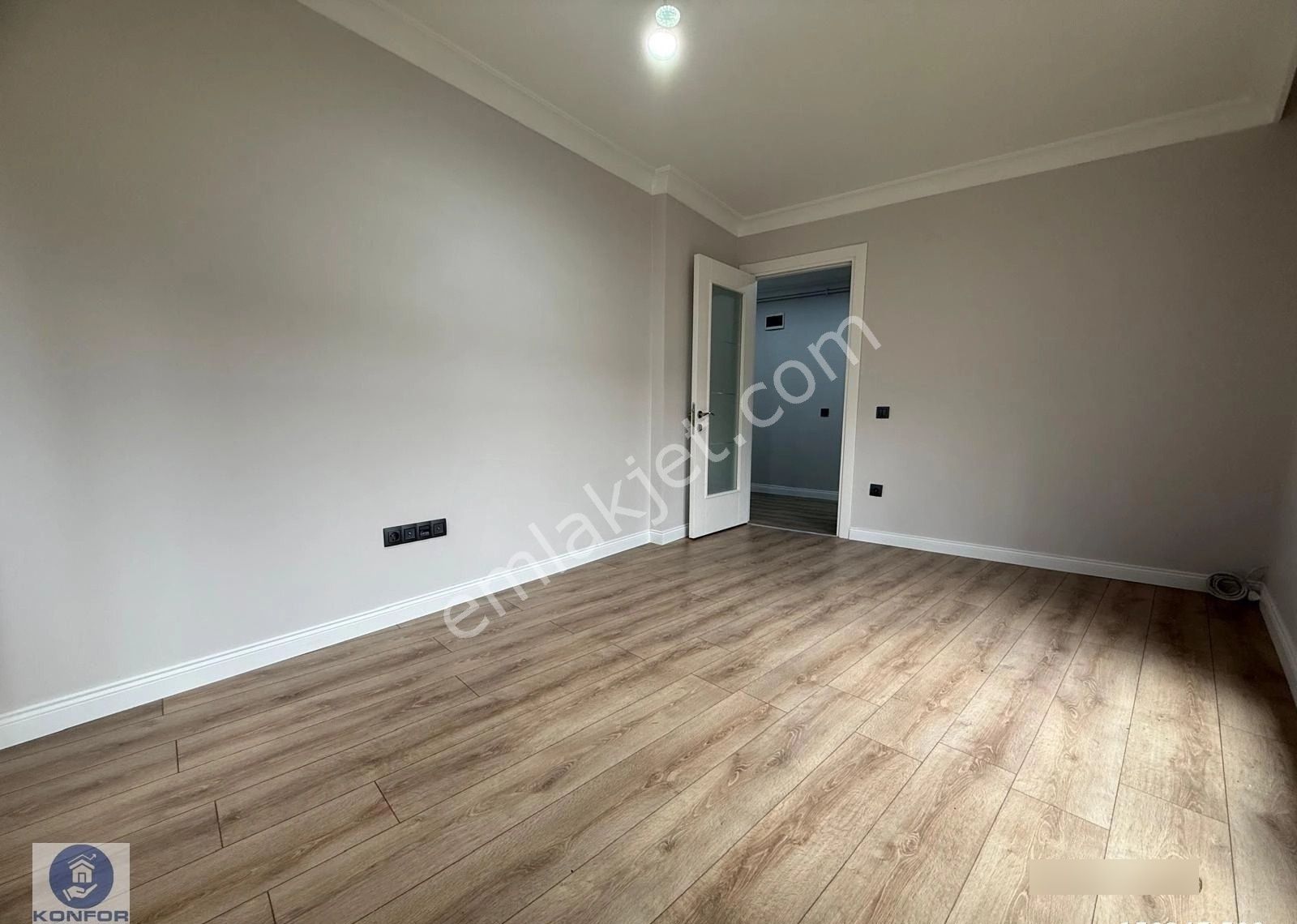 █ Konfor █ İdealtepe Sahilde, Marmaraya Komşu Bahçe Teraslı 1+1 - Görsel 32