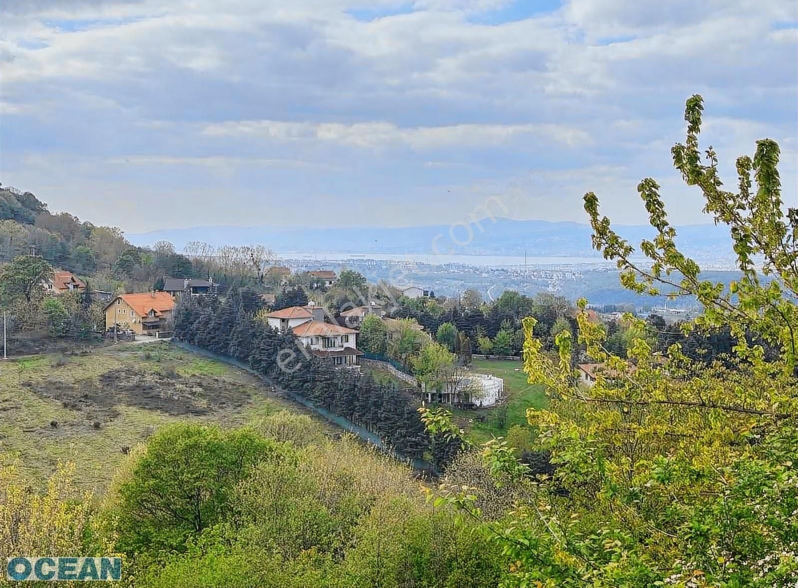 Kocaeli/kartepe Arslanbey Mah. Satılık 553 M2 Yatırımlık Hisse !