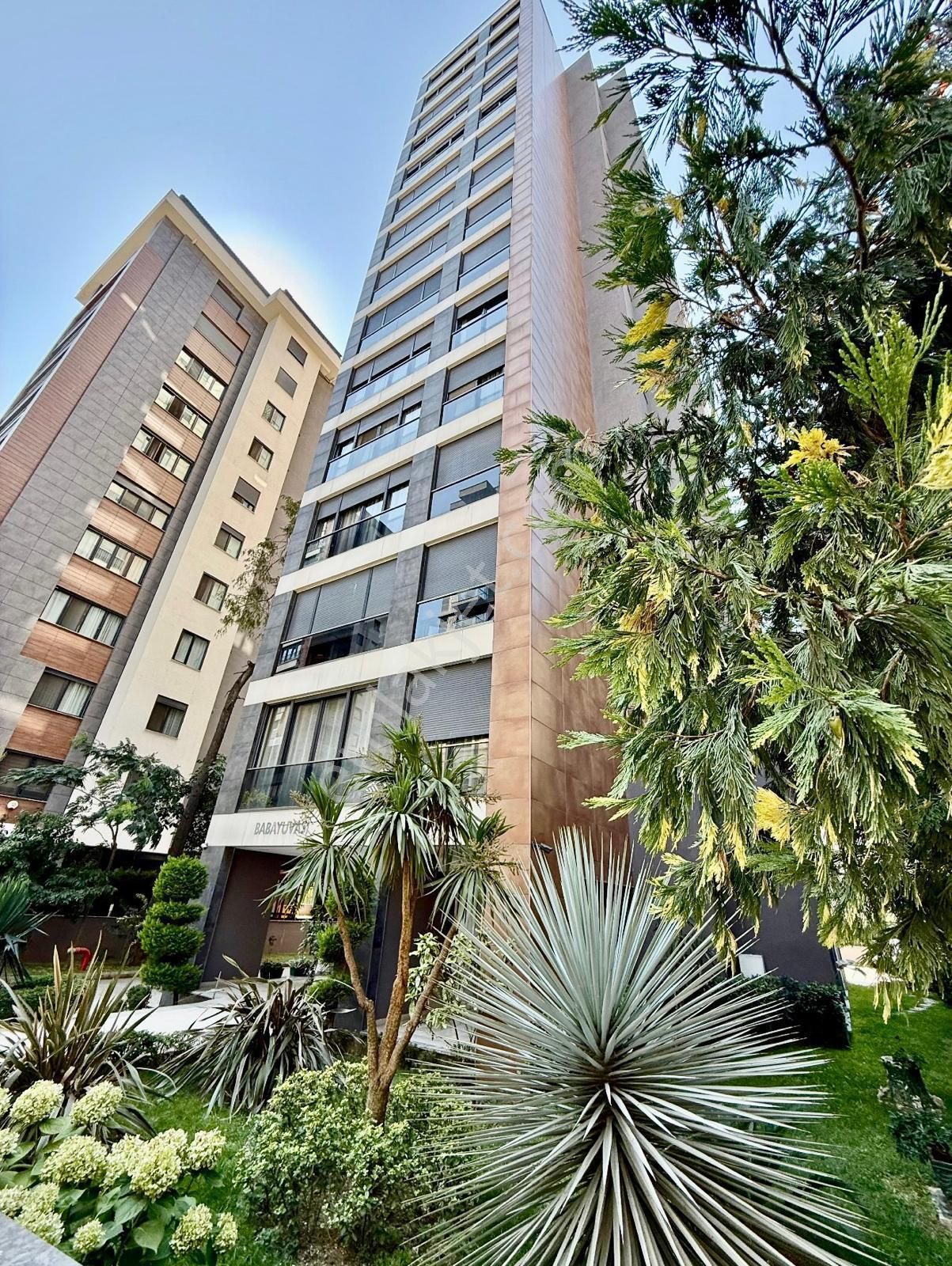 Caddebostan Sahil Parselinde Satılık Dekorasyonlu Ebeveyn Banyolu 3+1 Daire - Görsel 2