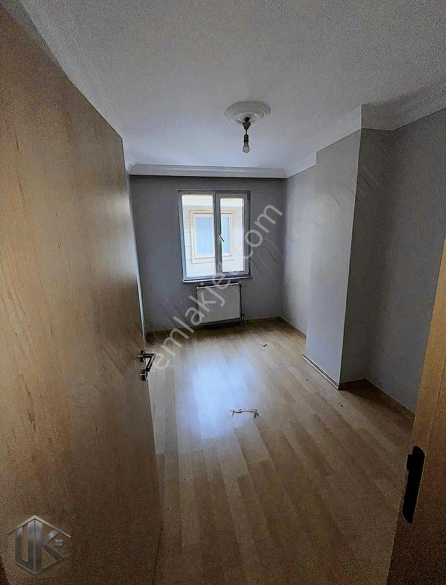 Uğur Gayrimenkul'den Alibeyköy'de 3+1 Yeni Temiz Kiralık Daire - Görsel 6
