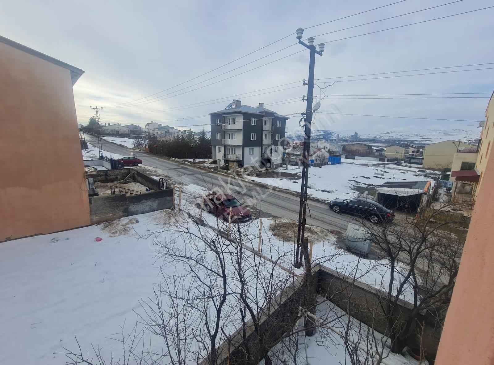 Kabze Emlaktan Karşıyakada 2 Katlı Satılık Villa - Görsel 18