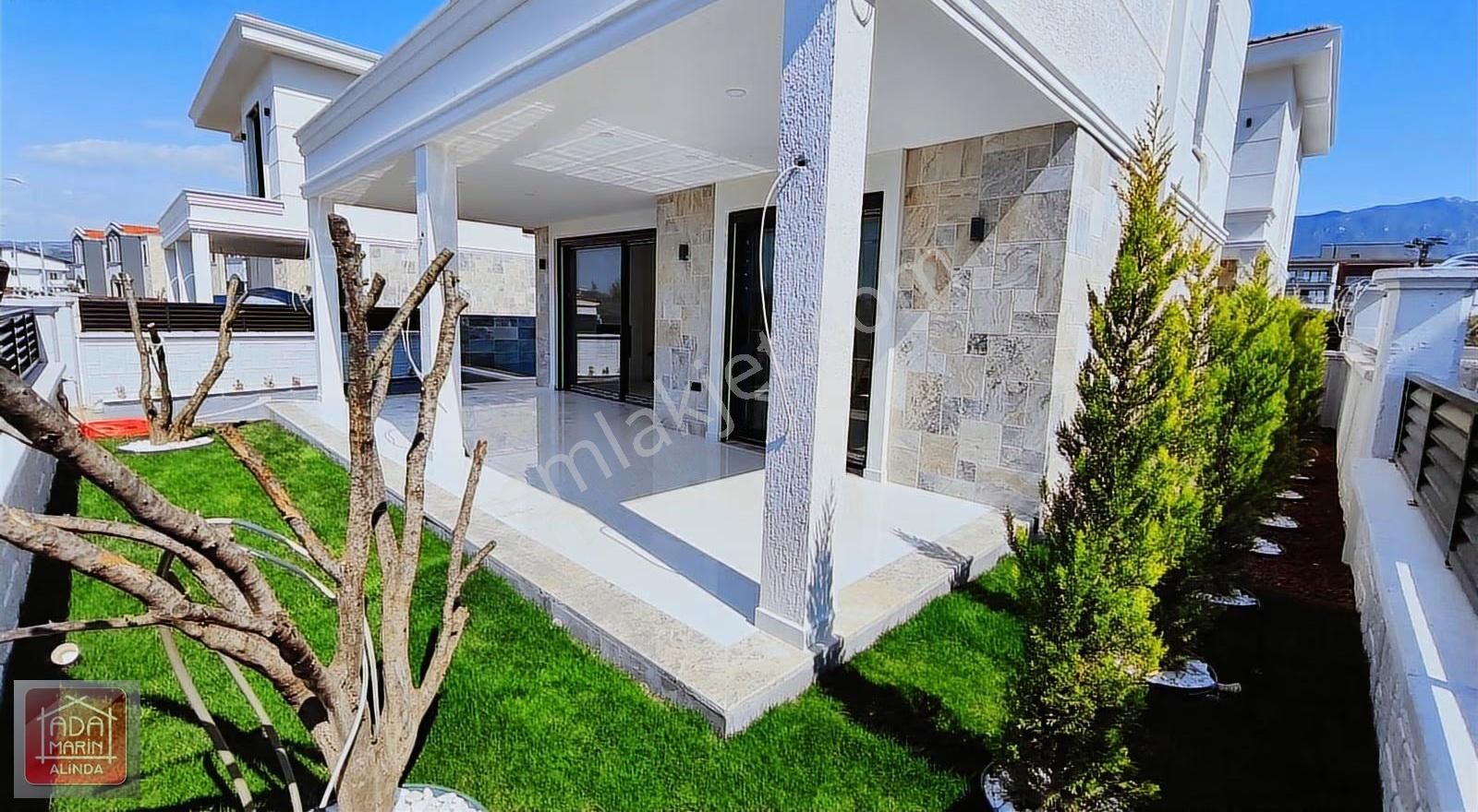 Kuşadası Davutlarda Müstakil 3+1 Satılık Villa - Görsel 14
