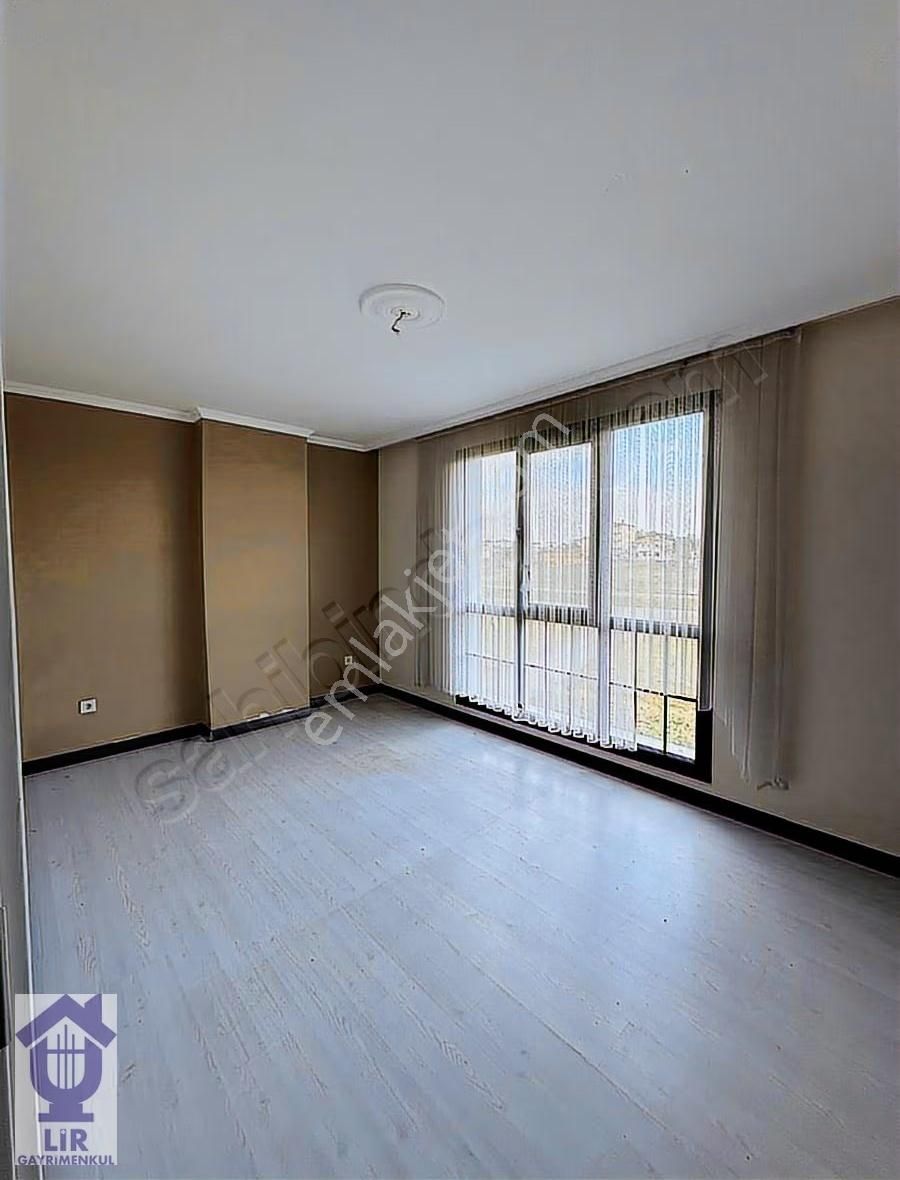 Lir Den Silivri Değirmenköy De Güzel Konumda Satılık 2+1 Daire - Görsel 3