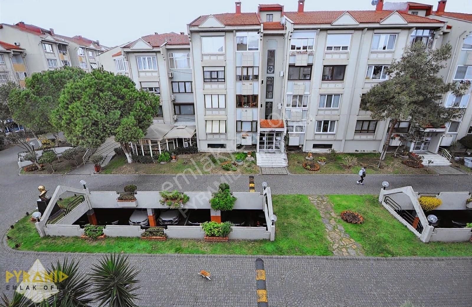 Pyramıd'den Ataköy 7-8 Ata Sitesi Yosun Blok Geniş Ara Boş 3+1 - Görsel 12