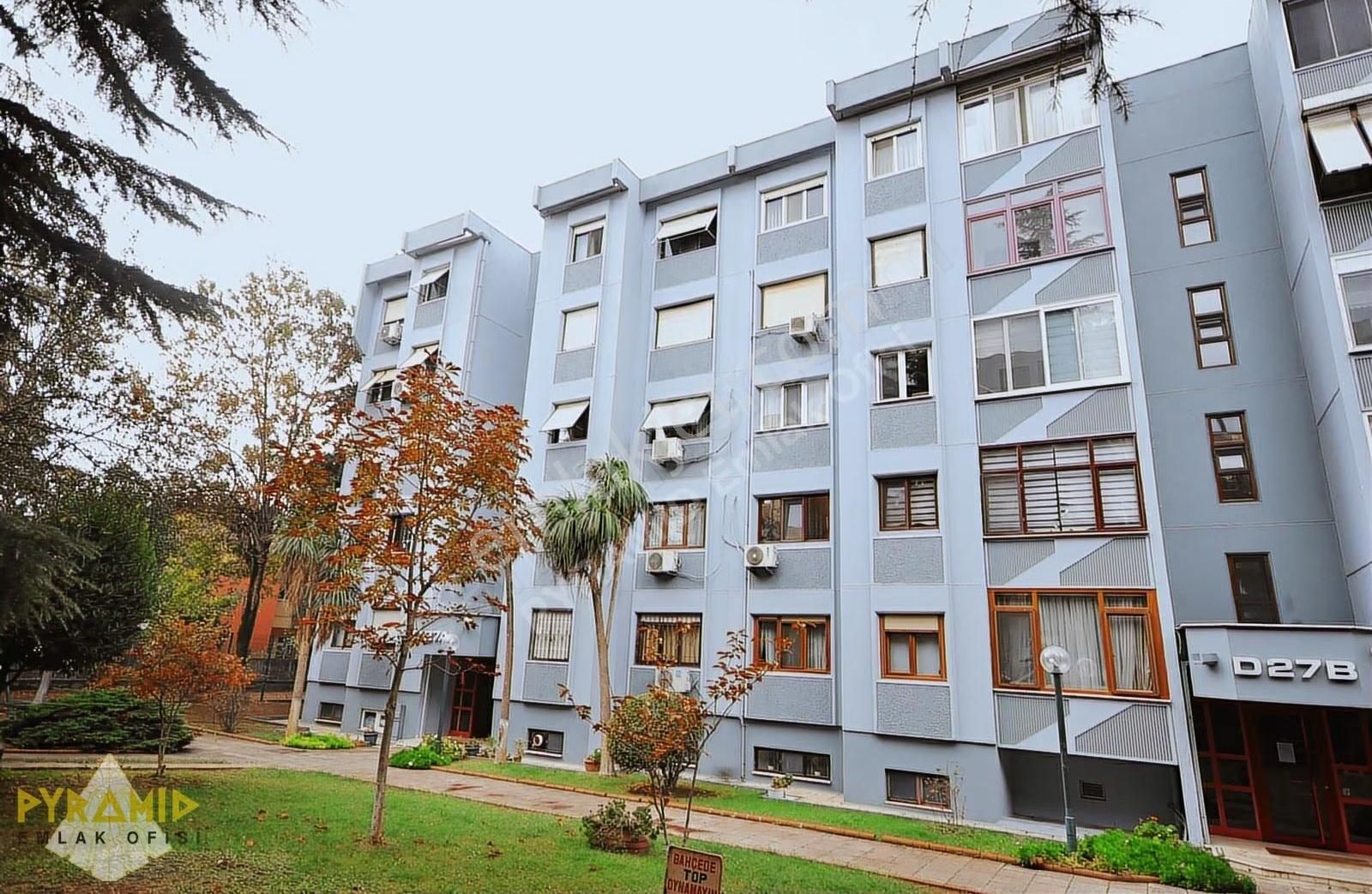 Pyramıd'den Ataköy 7-8 Palmiye Sitesi Kısa D-tipi Boş Temiz 2+1 - Görsel 19