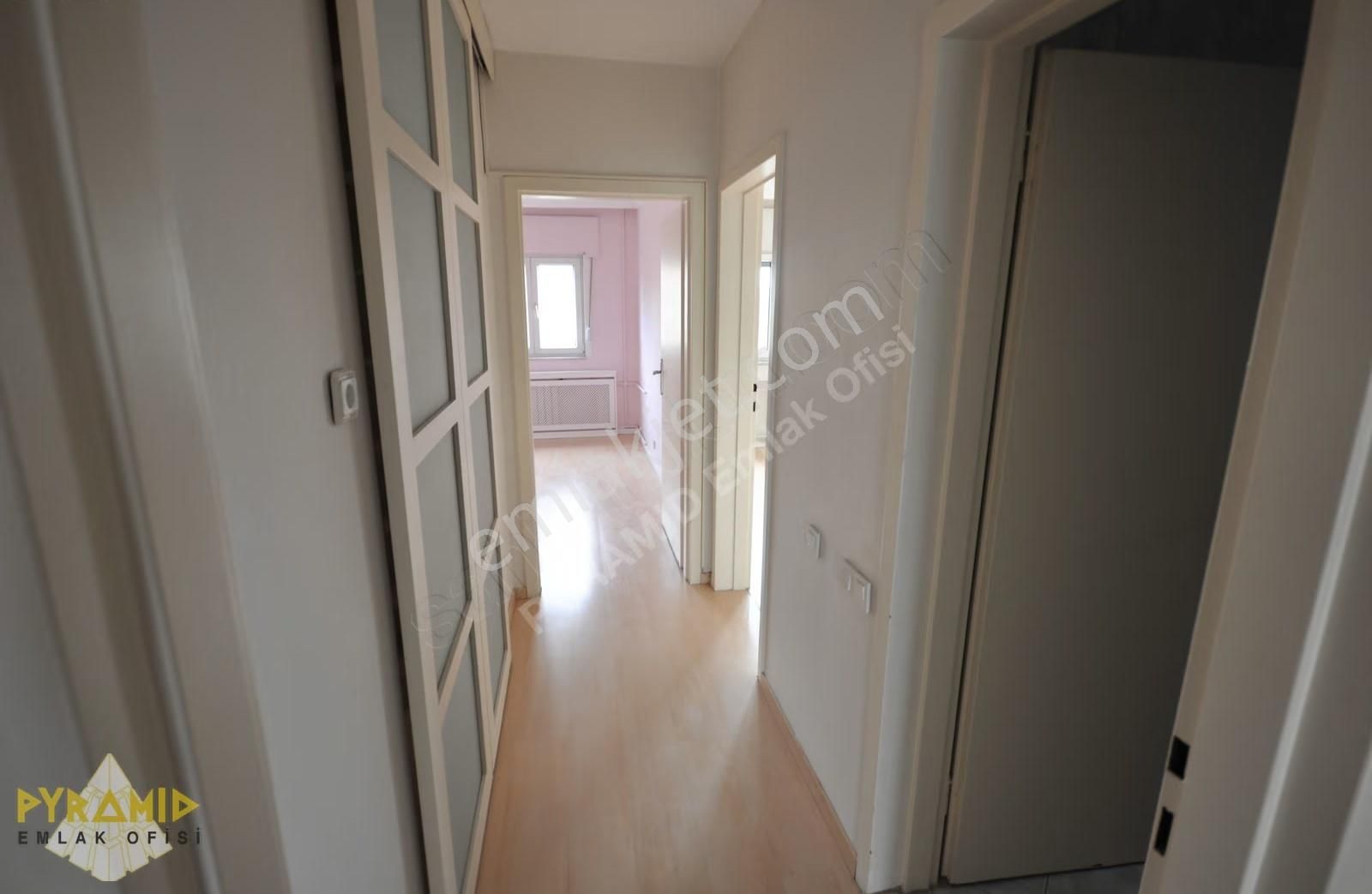 Pyramıd'den Ataköy 7-8 Palmiye Sitesi Kısa D-tipi Boş Temiz 2+1 - Görsel 21