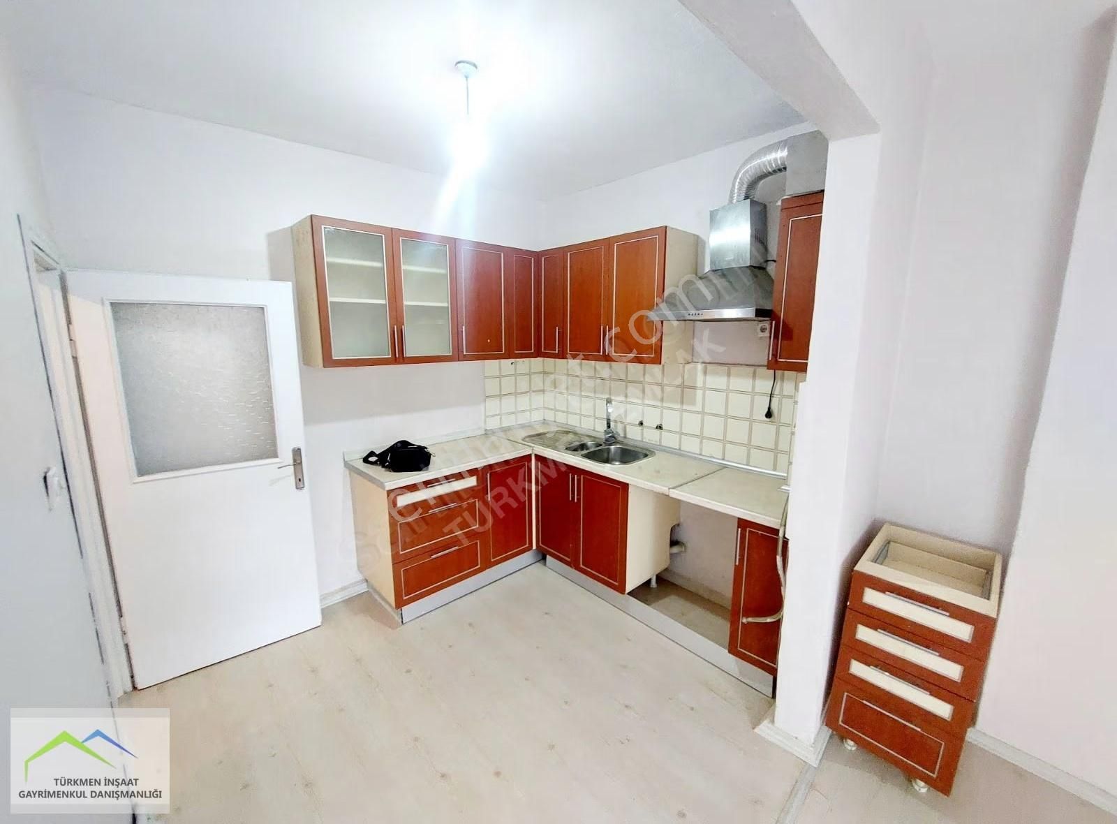 Türkmen Emlak'tan Kiralık 3+1 3 Balkonlu Cadde Üzeri Daire - Görsel 26