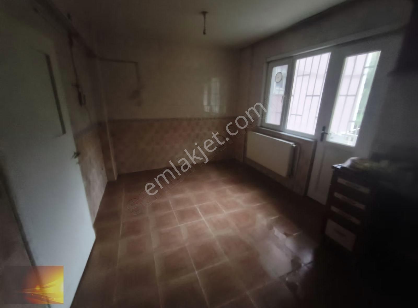 Eyüpsultan Çırçır Kiralık Site İçinde Cadde Üstünde 1+1 Daire - Görsel 16