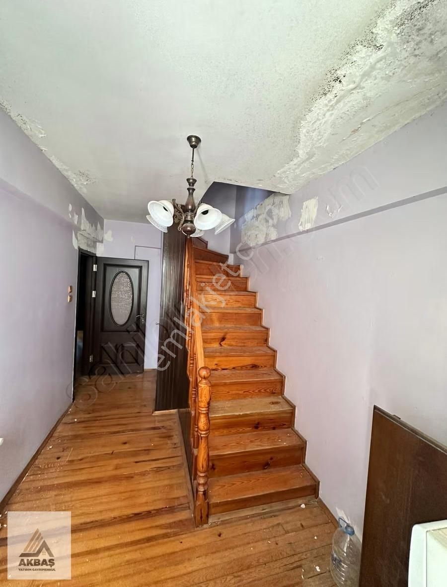 Akbaş'dan Belediye Evlerinde Ful Deniz Manzaralı Fırsat Dubles - Görsel 23