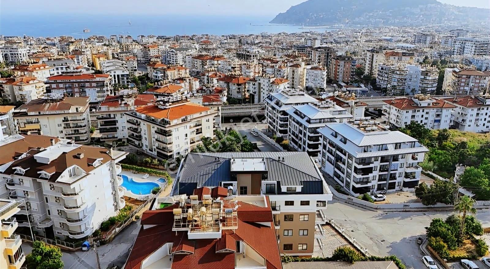 Ful Deniz Ve Kale Manzaralı Geniş 1+1 Daire