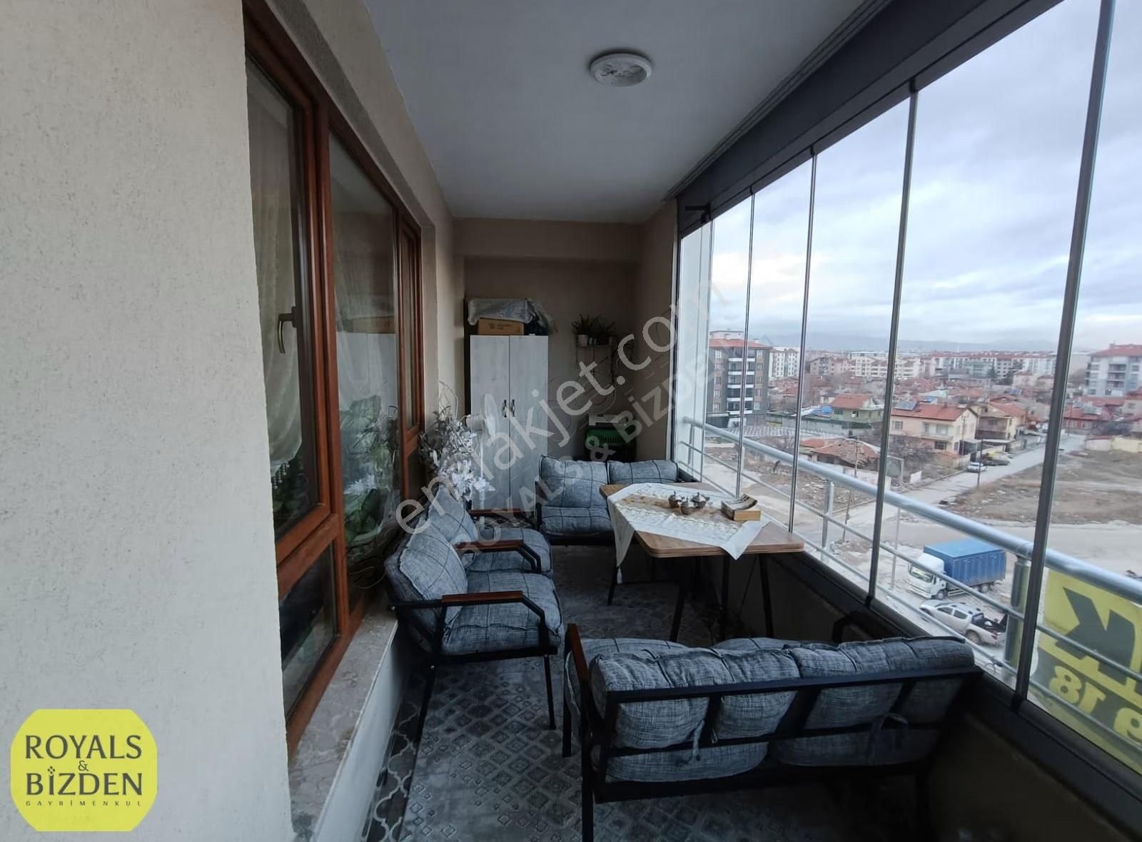 Karatay Fetih Caddesi Yürüme Mesafesinde 3+1 Geniş Daire !!! - Görsel 7