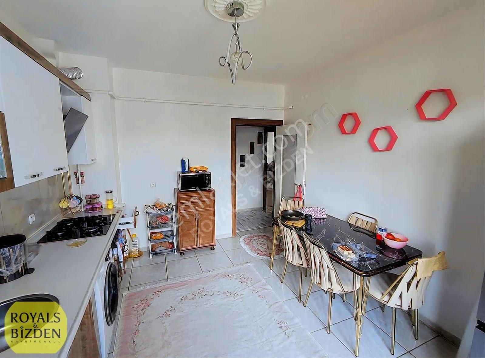 Karatay Nakipoğlu Mah . Keçeciler Cadde Yakını 3+1 Geniş Daire!! - Görsel 26