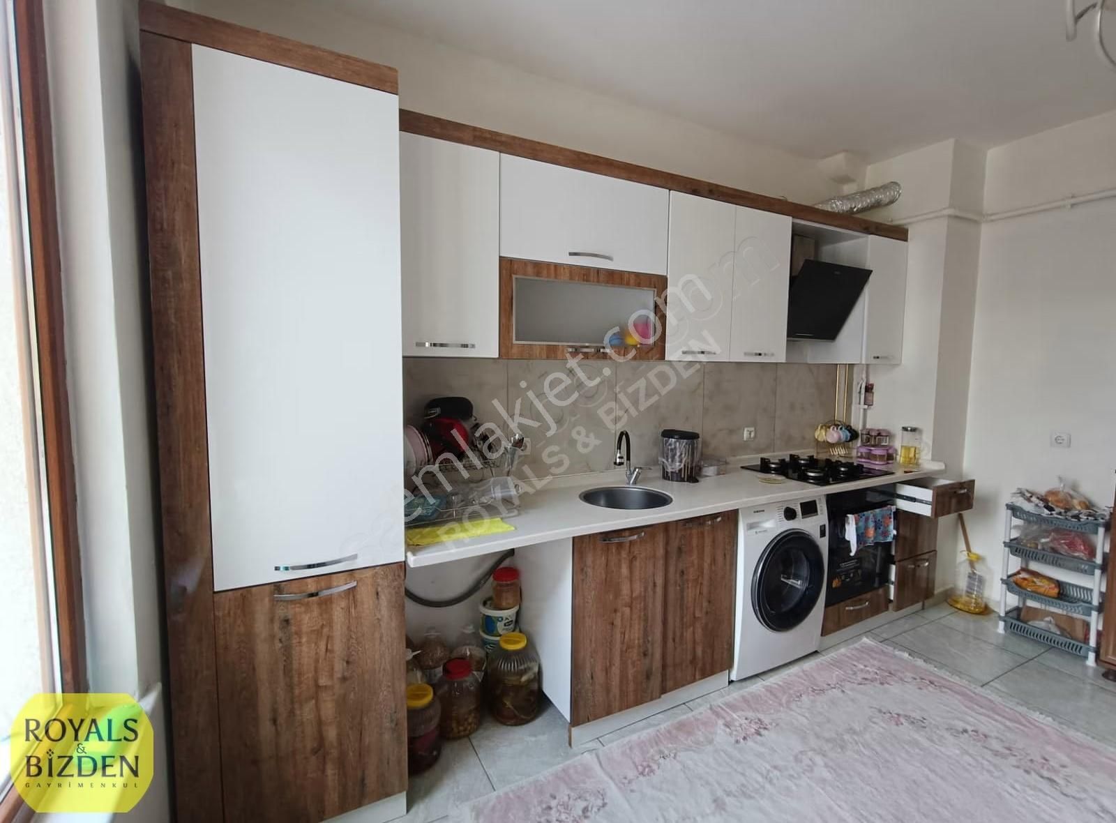 Karatay Nakipoğlu Mah . Keçeciler Cadde Yakını 3+1 Geniş Daire!! - Görsel 33