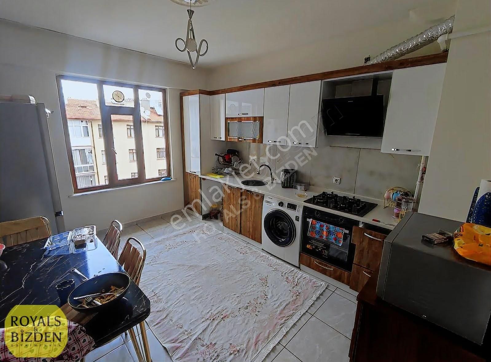 Karatay Nakipoğlu Mah . Keçeciler Cadde Yakını 3+1 Geniş Daire!! - Görsel 29