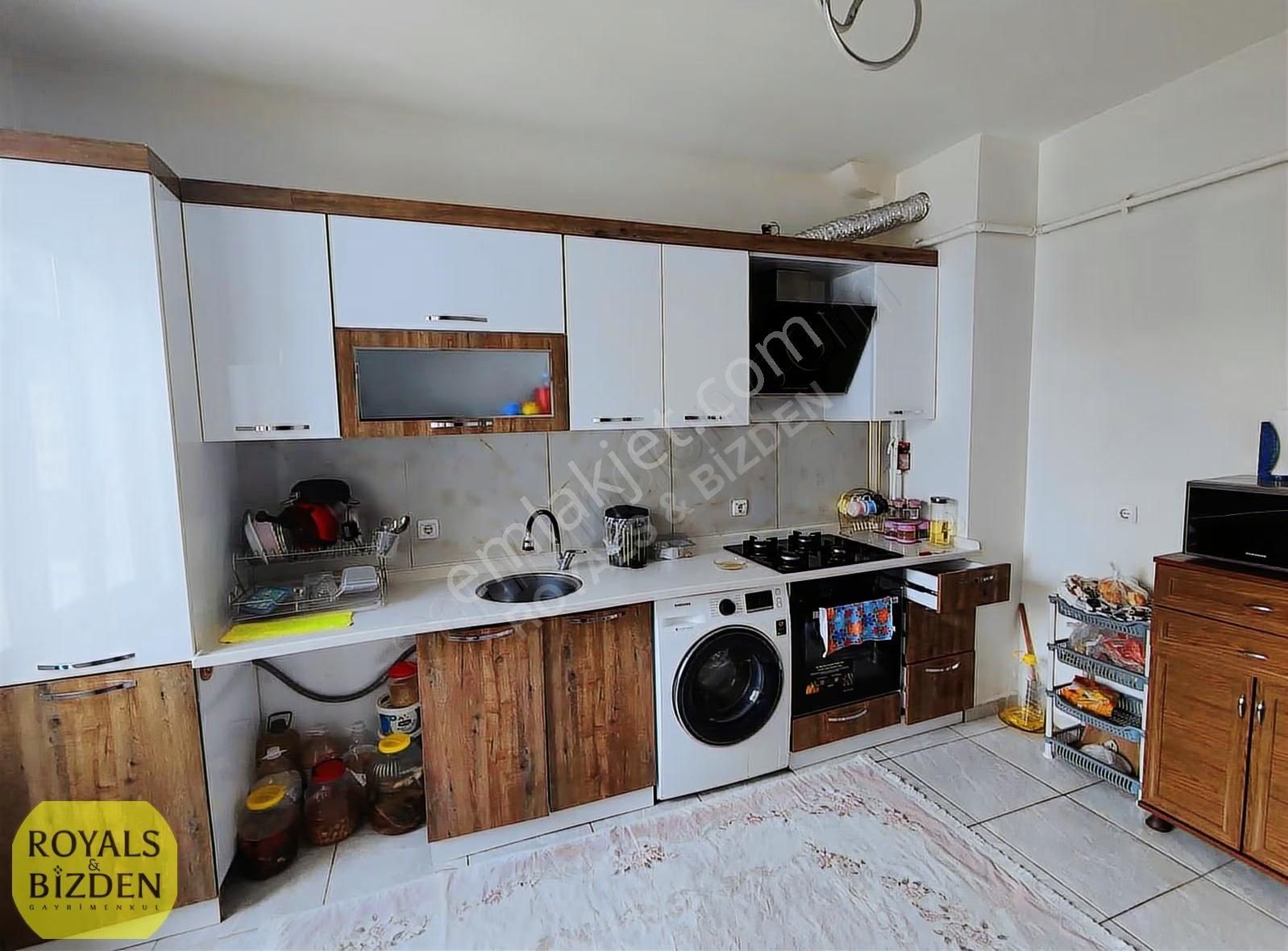 Karatay Nakipoğlu Mah . Keçeciler Cadde Yakını 3+1 Geniş Daire!! - Görsel 13