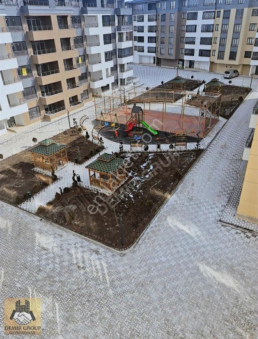 Demir Grup'tan Acil !! Baturpark 3+1 Arakat Sıfır İskanlı Daire - Görsel 4