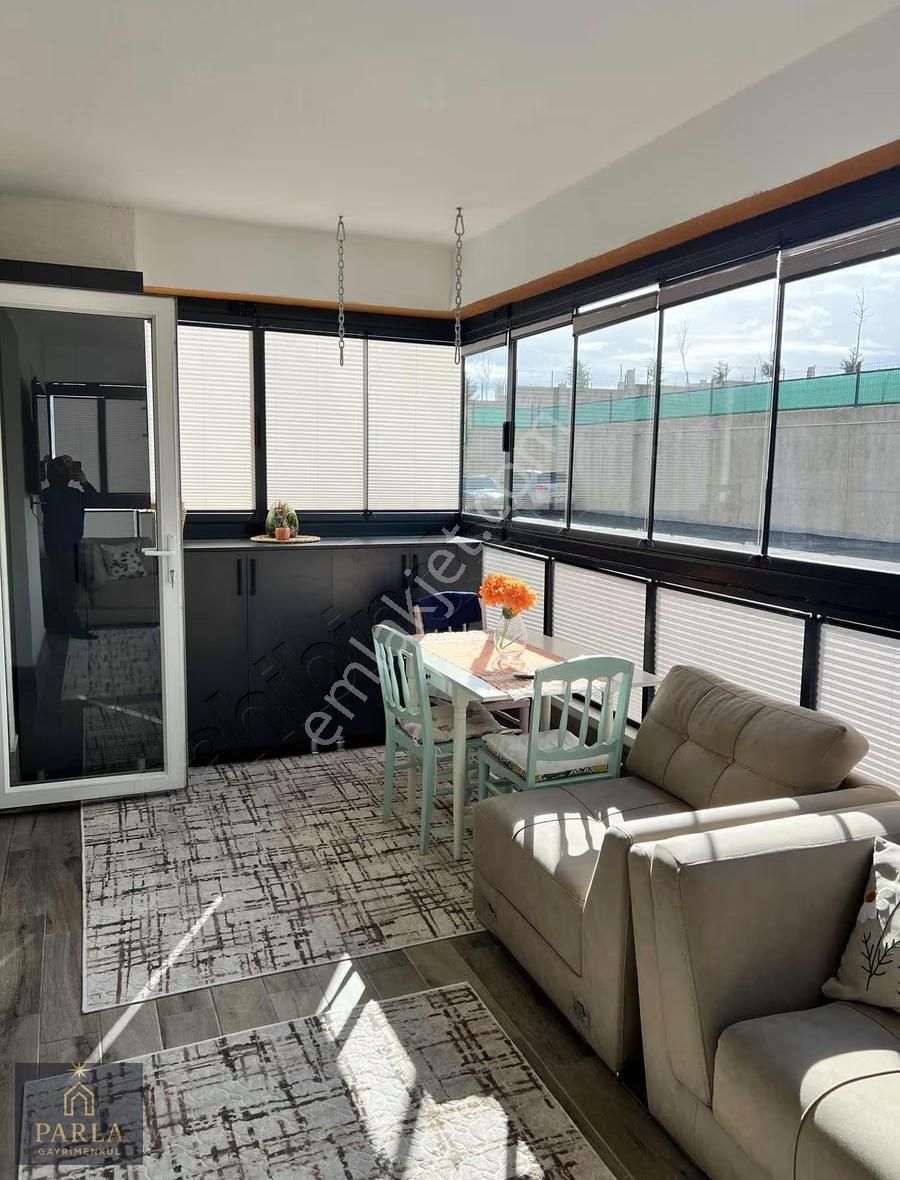 Parla Emlak'tan Ahi Mesut'da 4+1 Full Yapılı Lüx Geniş Daire - Görsel 9